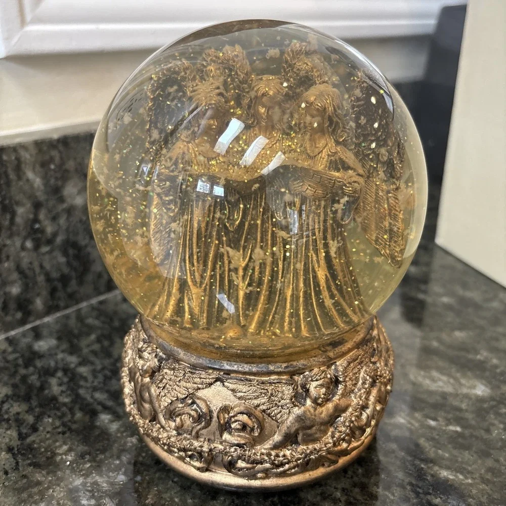 Vtg Pier 1 Import Angel Music Snow Globe Hark The Herald Angels Sing Collectible